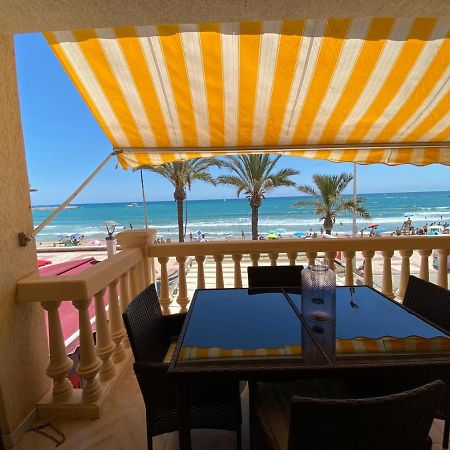 Apartamento Frente Al Mar En إل كامبيلو المظهر الخارجي الصورة