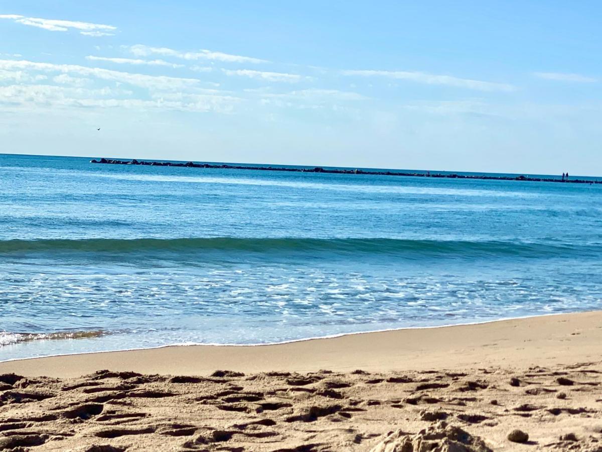 Apartamento Frente Al Mar En إل كامبيلو المظهر الخارجي الصورة