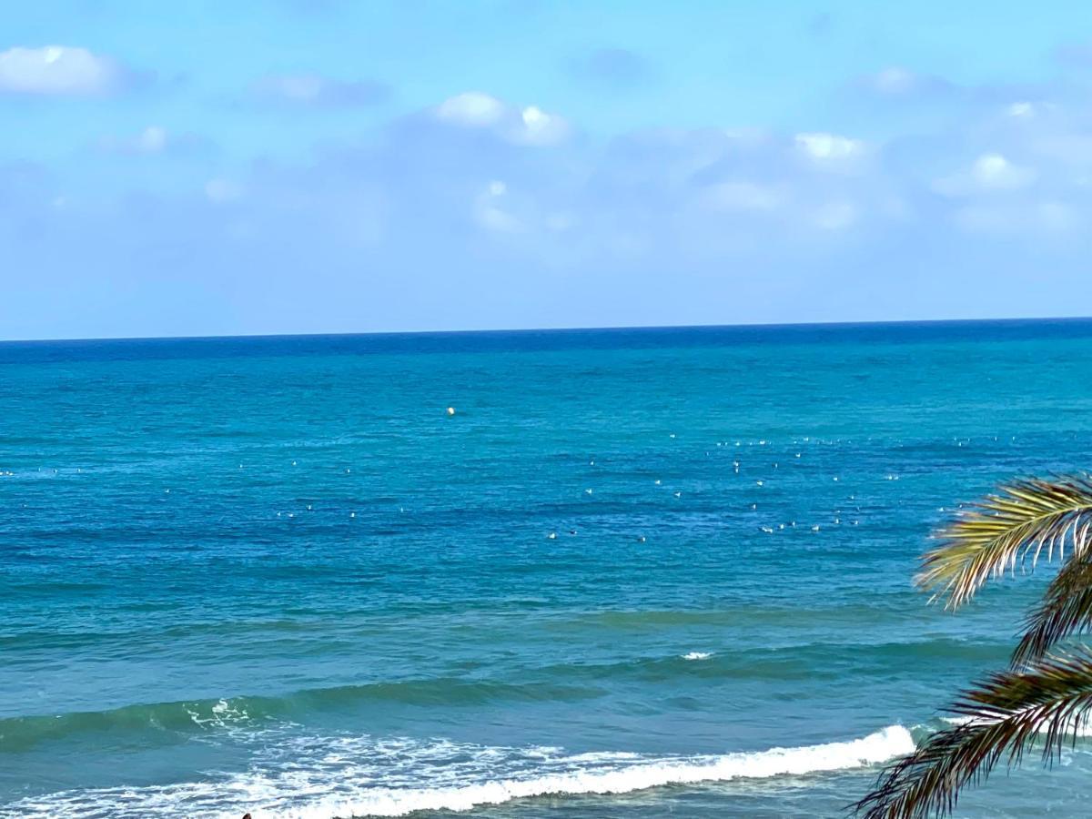 Apartamento Frente Al Mar En إل كامبيلو المظهر الخارجي الصورة