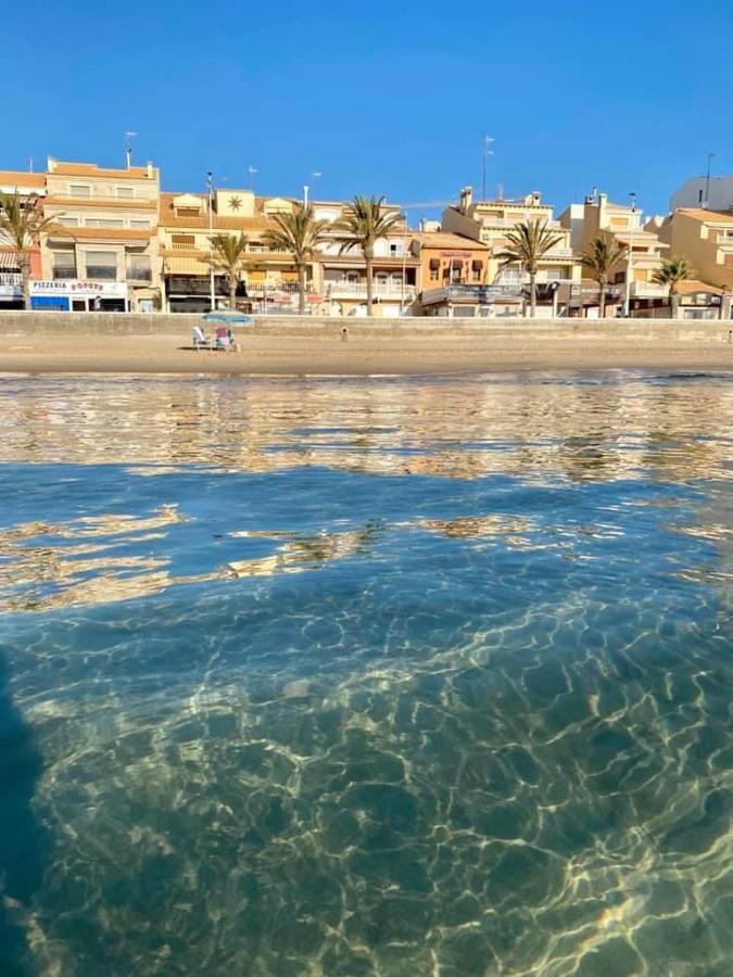 Apartamento Frente Al Mar En إل كامبيلو المظهر الخارجي الصورة